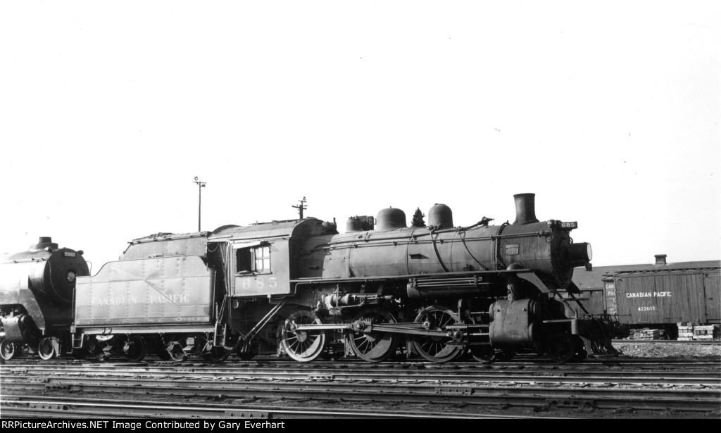 CP 4-6-0 #685 - Canadian Pacific